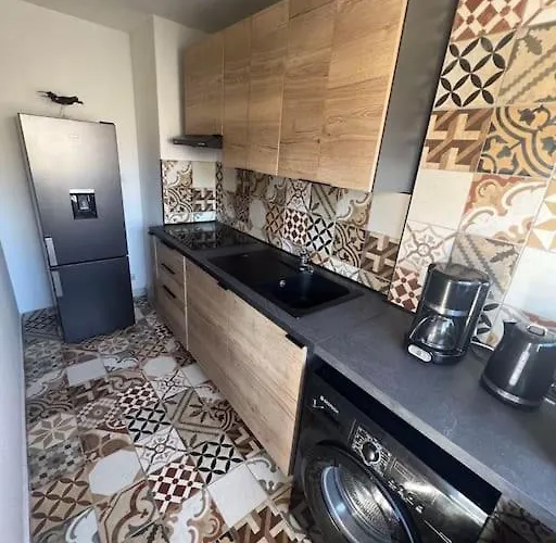 Apartman Avec Piscine. Agde