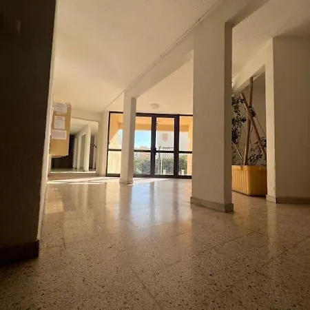 Apartment Avec Piscine. Agde