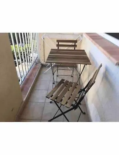 Avec Piscine. Appartamento *