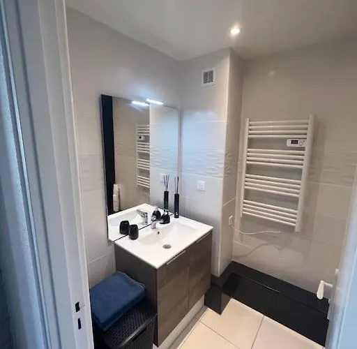 Appartamento Avec Piscine.